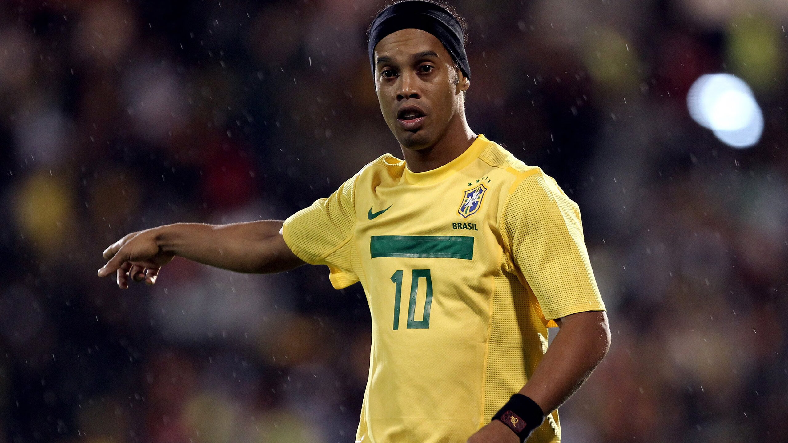 孤星破晓，2026世界杯B组关键战，尼日利亚以唯一之名击碎摩洛哥，加维带队写下不朽传奇
